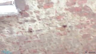 OMG PUBLIC CUM STOCKINGS IN DANGEROUS PLACE