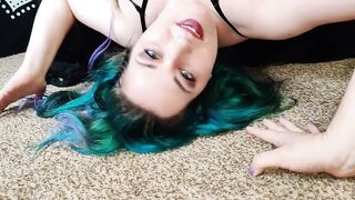 CHUBBY gf SELF PISS