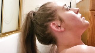 Bdsm cougar Roxy Knight Peeing on Long Dick and Swallowing