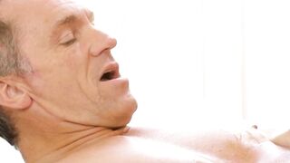 ADULT TIME - Oiled Up Autumn Falls Give Step Uncle Marcus London Slippery Nuru Strokes!