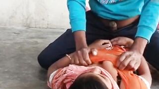 Desi Village Girl ko Paise dekar choda outdoor Sex