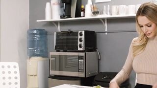 GIRLSWAY - Caring Cutie Blake Blossom Passionately Fucks Crush Coworker Emma Hix During Lunch Break