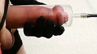 Big Cock Crossdresser Pumps Alone 2