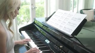 Kenna James Has Unbelievable Passionate Sex