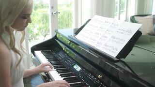 Kenna James Has Unbelievable Passionate Sex