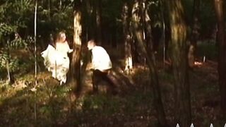 Superb blondie fucking outdoor
