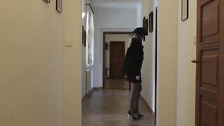 Trashy blondie jumping a rough cock