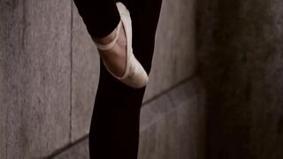 Ballerina loves 2 loads on her face