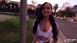 Real 18 Year Old - Big Butt teenagers yo Year Old Shoots Her