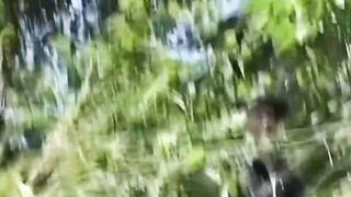 BBW bitch offer oral sex inside 3 way outdoor