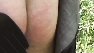 BBW bitch offer oral sex inside 3 way outdoor