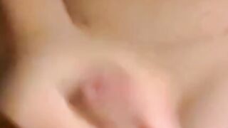 Twink Webcam Handjobs & Cumshots