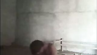 Lankan girl Shows her Boobs and pussy Fucking