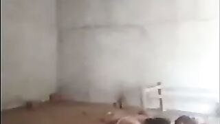 Lankan girl Shows her Boobs and pussy Fucking 2