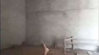 Indian Girl Shows her Nude Body and Fucking