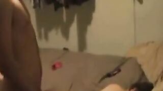 Beim morgendlichen Fick geht sie voll ab