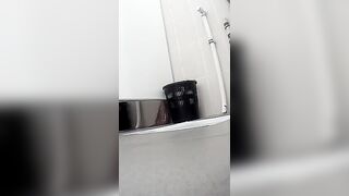 Toilet 2