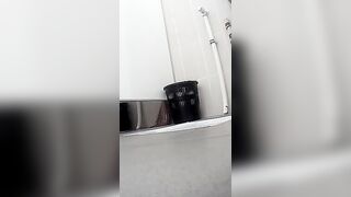 Toilet 2