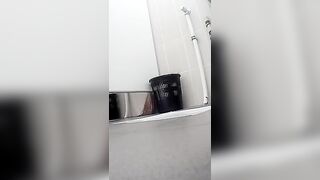 Toilet 2