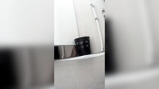 Toilet 2