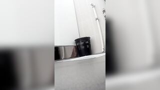 Toilet 2