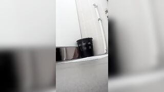 Toilet 2