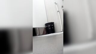 Toilet 2