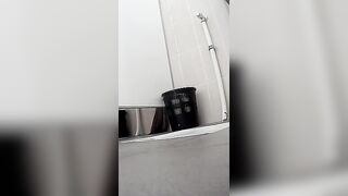 Toilet 2