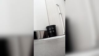 Toilet 2