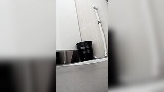 Toilet 2