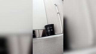 Toilet 2