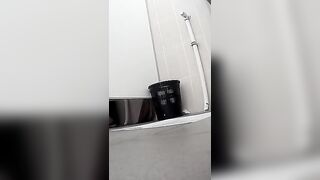 Toilet 2