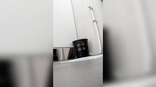 Toilet 2