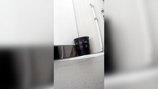 Toilet 2