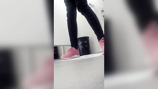 Toilet 2