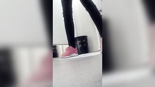 Toilet 2