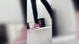 Toilet 2