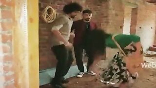 Kaanta Laga Part 01 2024 Ullu Web Series 5
