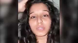 Cute Indian Girl Show Boobs Part 2