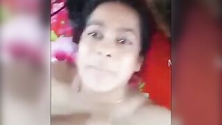 Cute Indian Girl Show Boobs Part 1