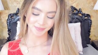 Pretty Blonde Fucks Her Tight Pink Pussy