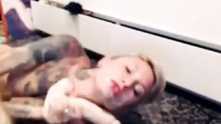 Tattooed Blonde Rough Throat Sex With Dildo On Webcam