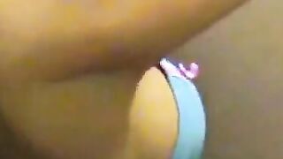 Öffentlicher Blowjob in der Umkleidekabine eines Einkaufszentrums - Schweiz