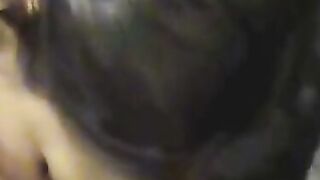 Öffentlicher Blowjob in der Umkleidekabine eines Einkaufszentrums - Schweiz