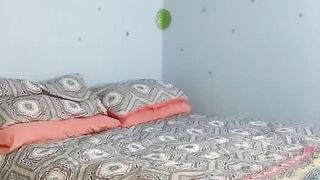 Nachbarin zum Ficken im Zimmer getroffen