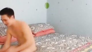 Nachbarin zum Ficken im Zimmer getroffen