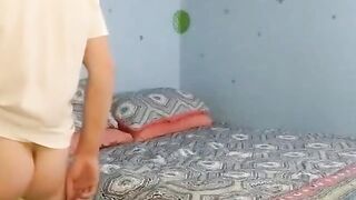 Nachbarin zum Ficken im Zimmer getroffen