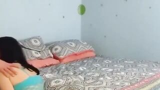Nachbarin zum Ficken im Zimmer getroffen