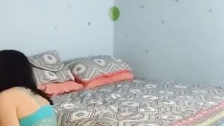 Nachbarin zum Ficken im Zimmer getroffen