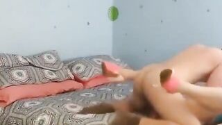 Nachbarin zum Ficken im Zimmer getroffen